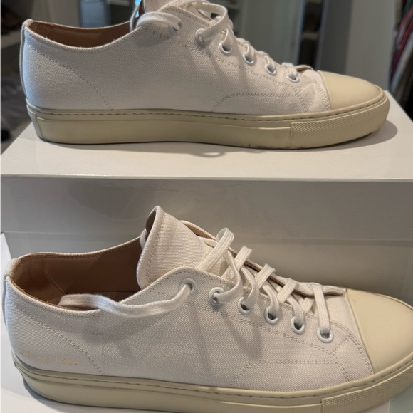 Common Projects White Sneakers - Picture 2 of 5
